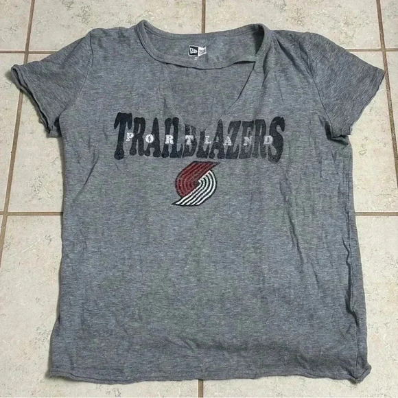 New Era Tops - Large PORTLAND TRAILBLAZERS New Era Tee Top